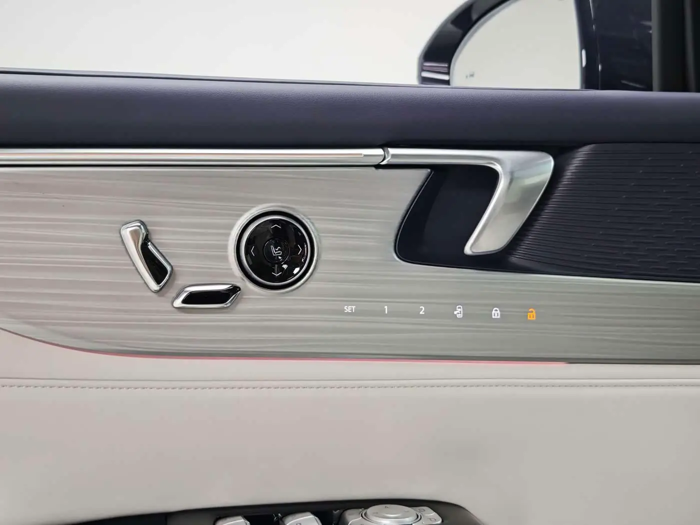 Buick GL8 New Energy 2025 — Şəkil 15/20