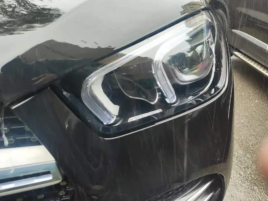 Mercedes-Benz GLE 2021 — Photo 5/16