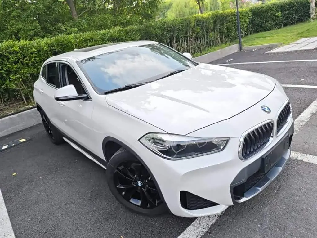 BMW X2 2021 — Photo 4/10