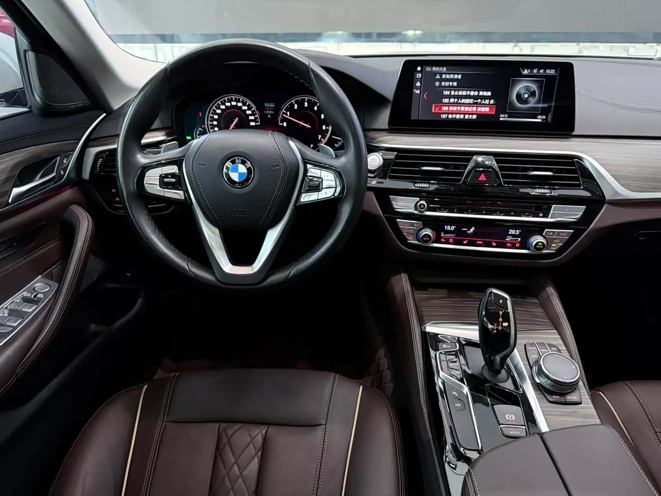 BMW 5 Series 2018 — Фото 9/11