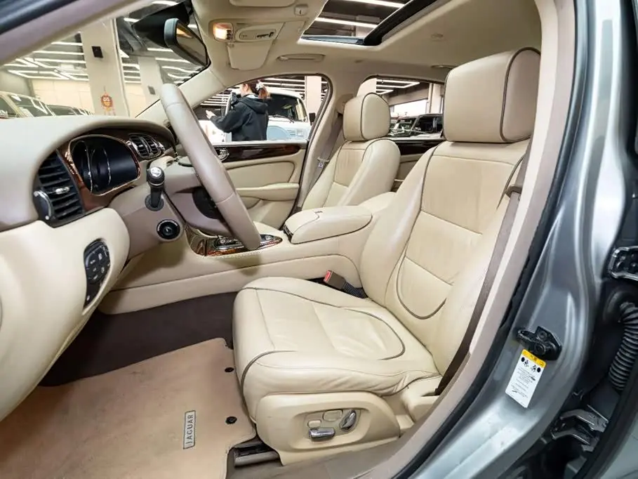 Jaguar XJ 2008 — Şəkil 6/20