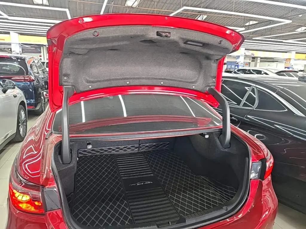Mazda Atenza 2021 — Şəkil 19/20