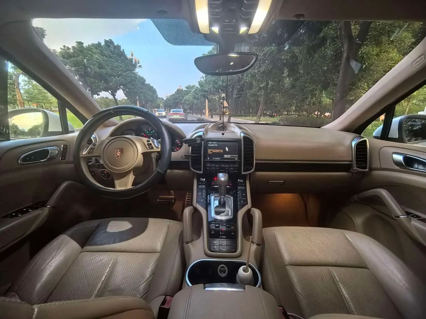 Porsche Cayenne 2014 — Photo 6/13