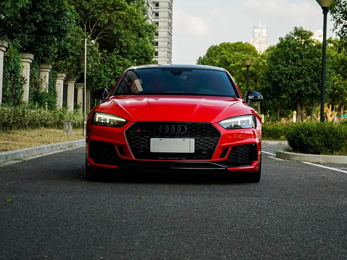 Audi RS 5 2020 — Photo 2/11