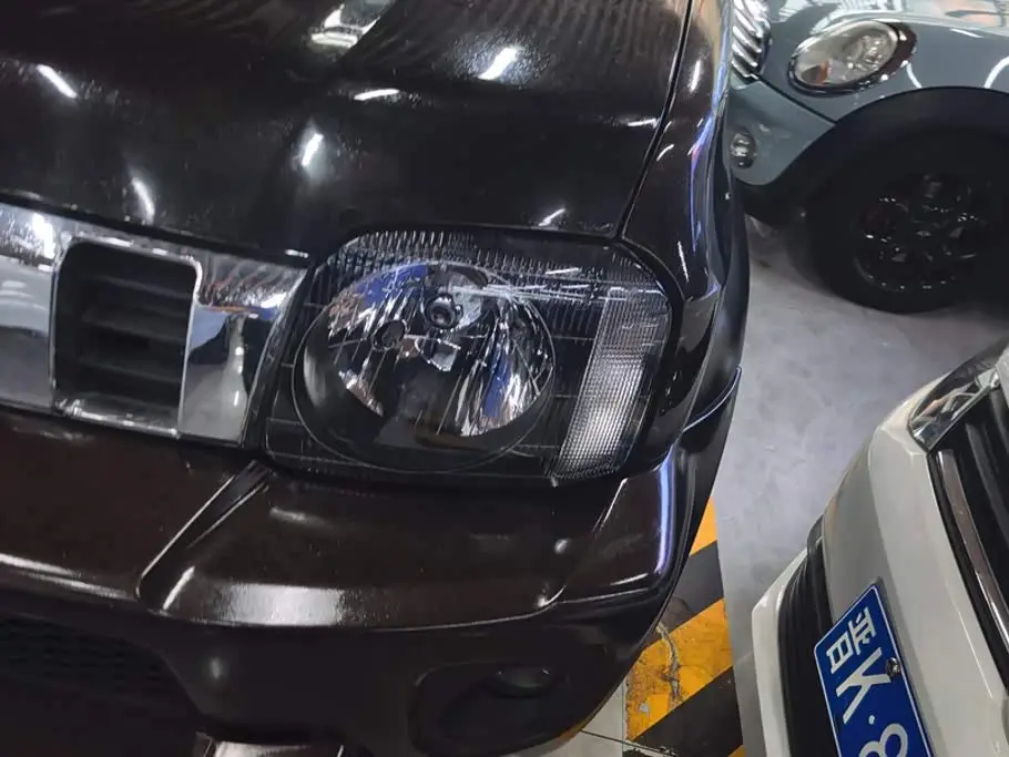 Suzuki Jimny 2018 — Şəkil 5/16