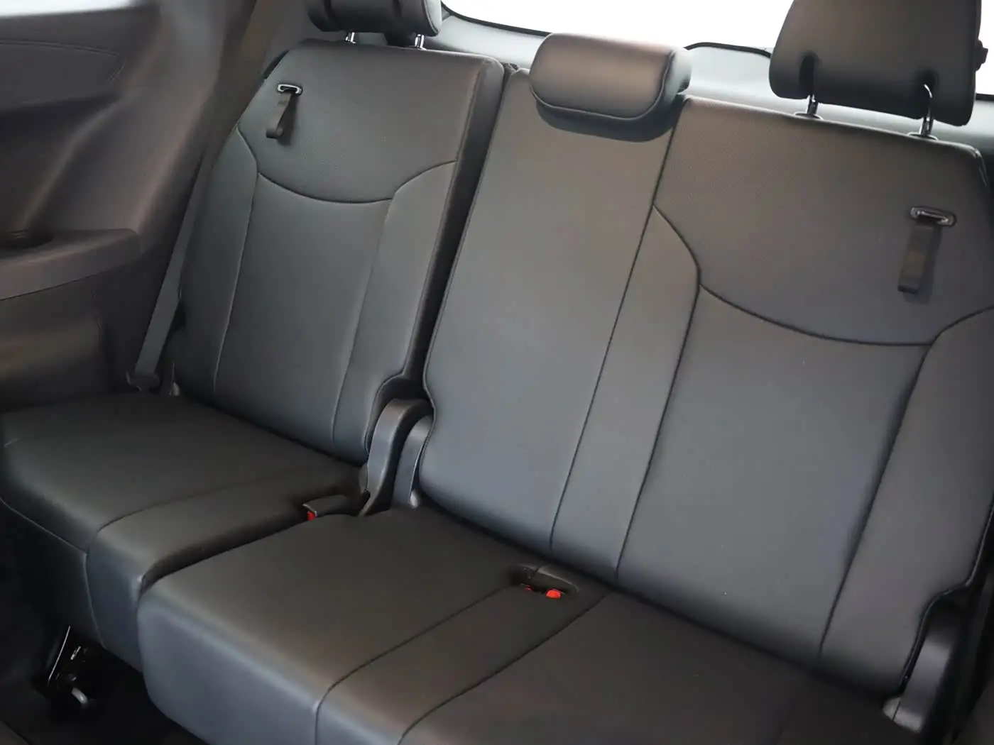 Toyota Sienna 2025 — Photo 17/20