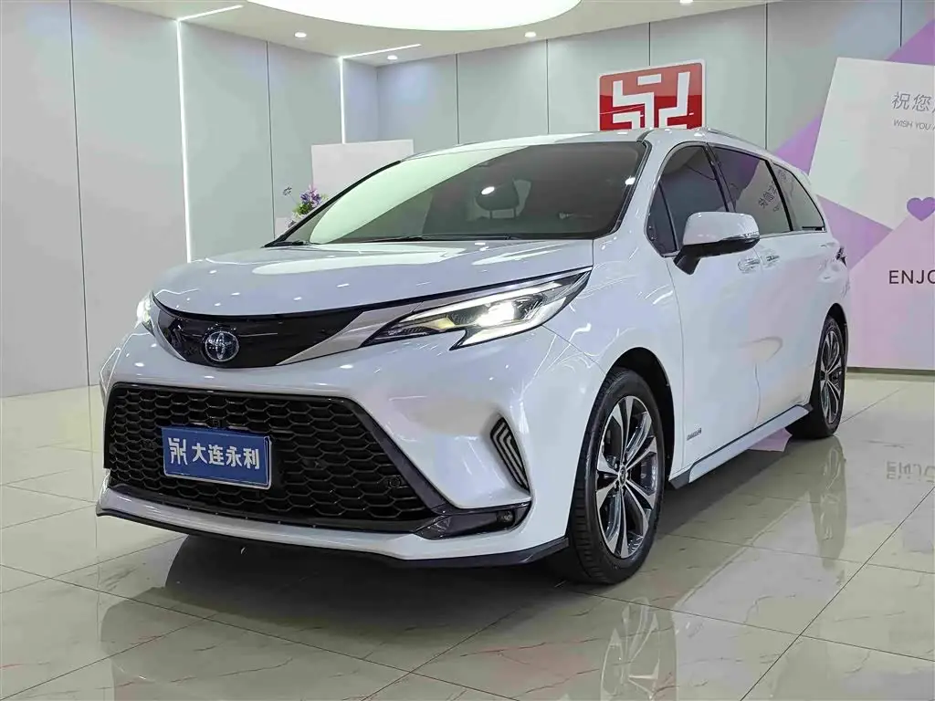 Toyota Granvia, 2024