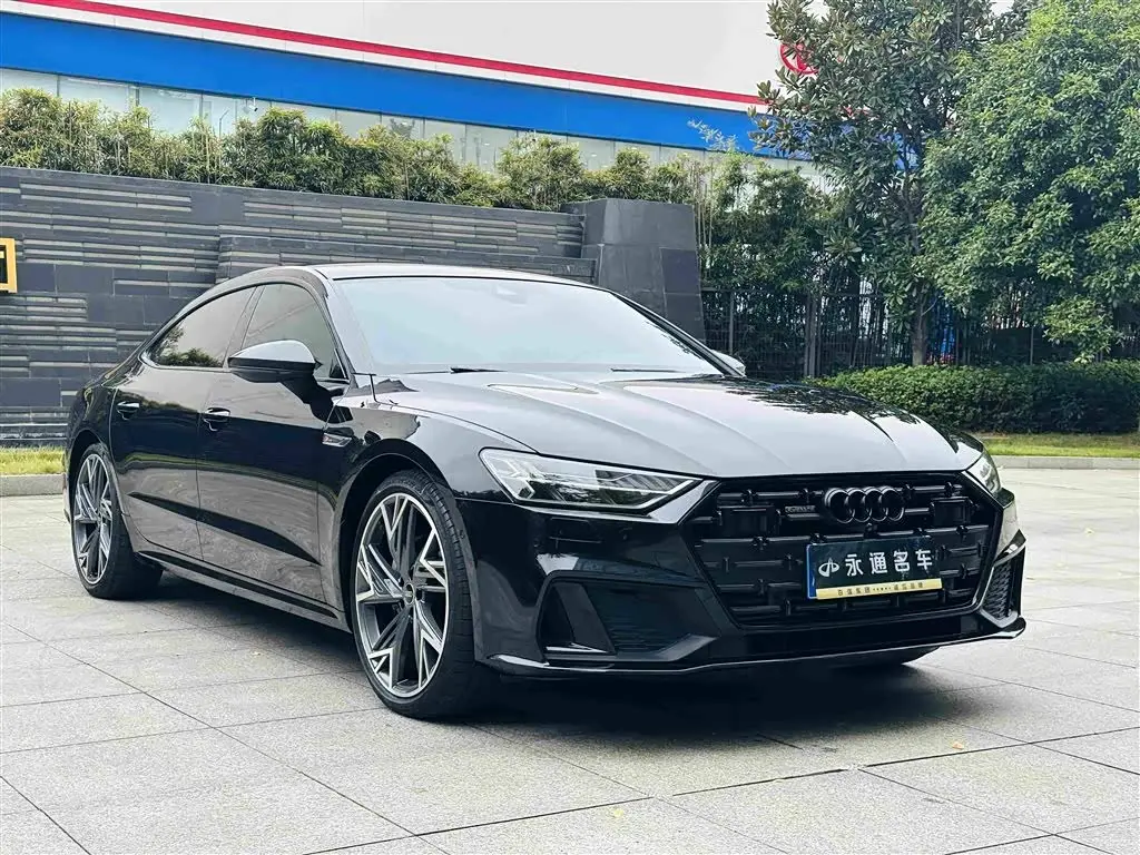 Audi A7L 2023 — Фото 3/20