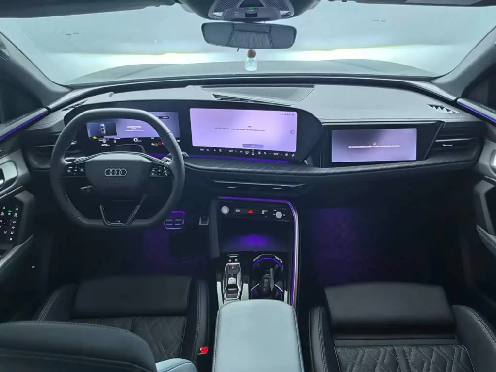 Audi Q5L 2026 — ფოტო 16/18