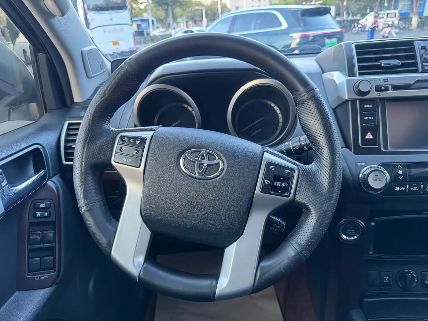 Toyota Prado 2016 — Şəkil 7/17