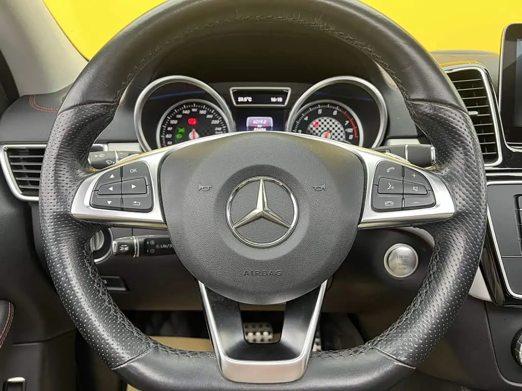 Mercedes-Benz GLE Coupe 2017 — Photo 17/20