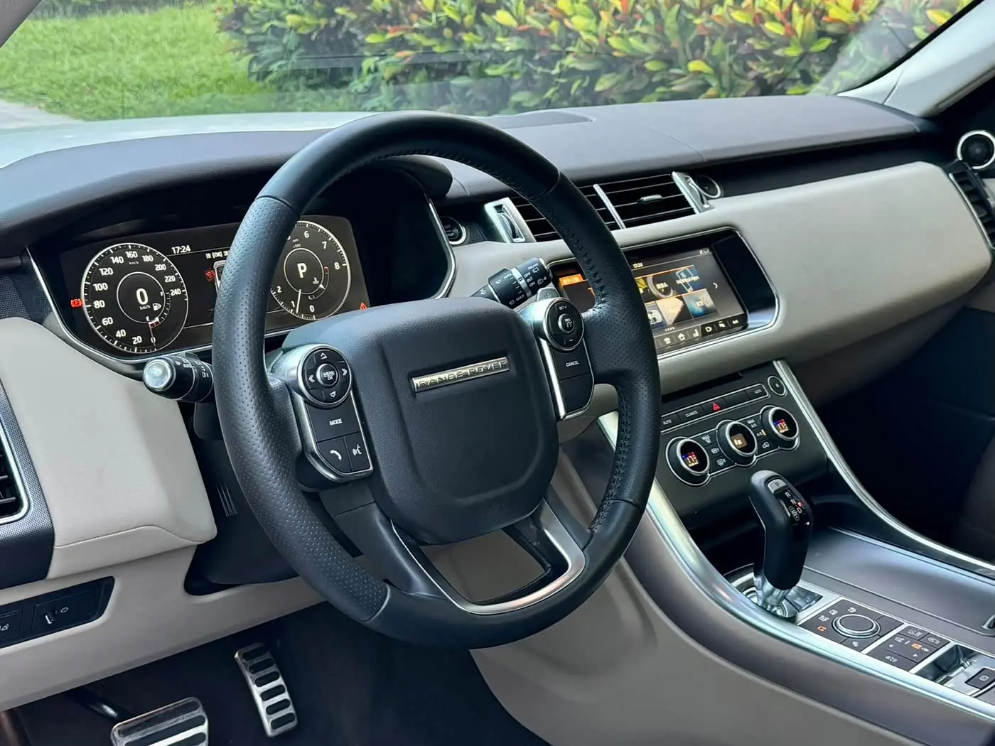 Land Rover Range Rover Sport 2017 — Фото 7/20