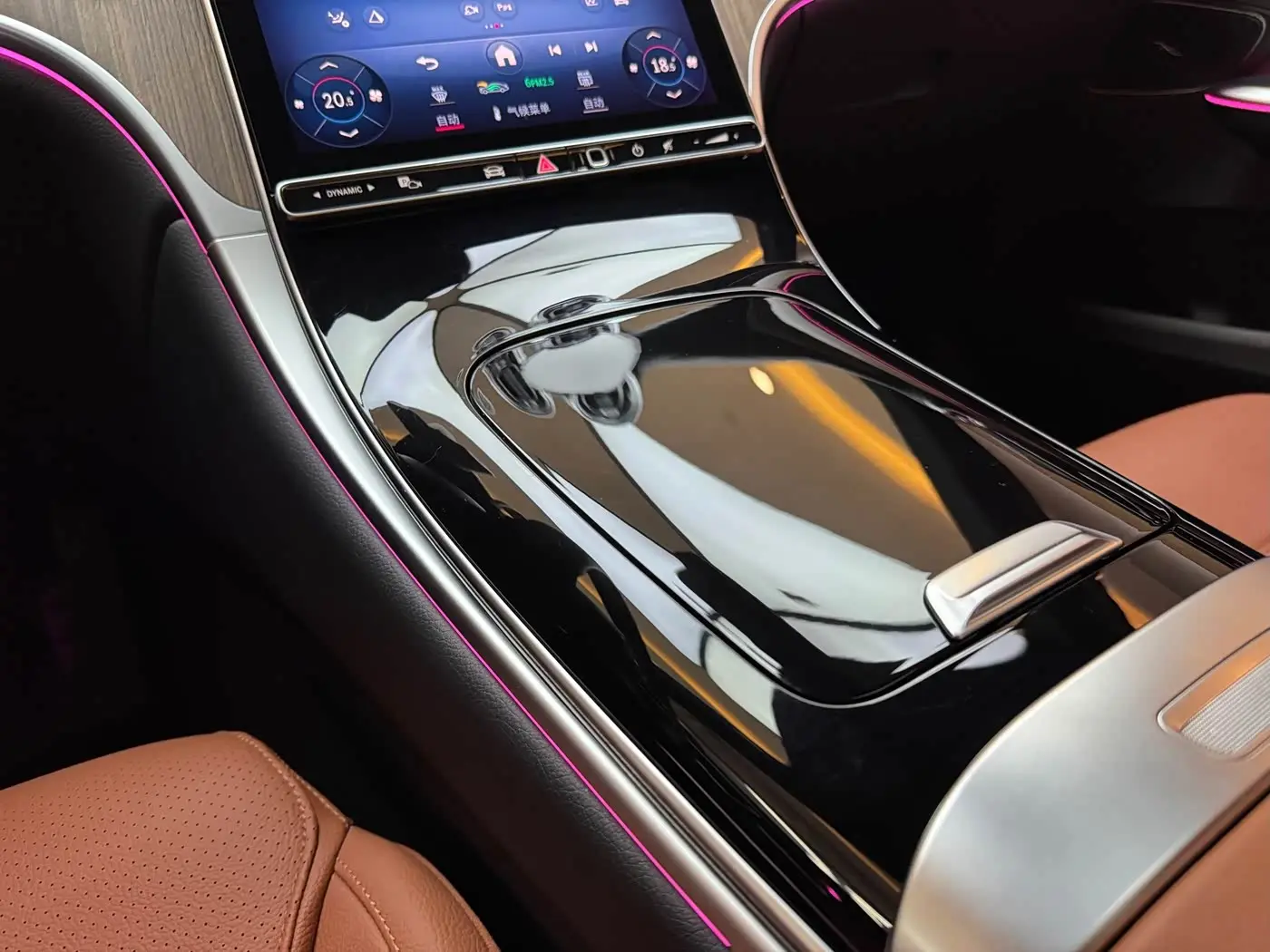 Mercedes-Benz GLC 2023 — Фото 17/20