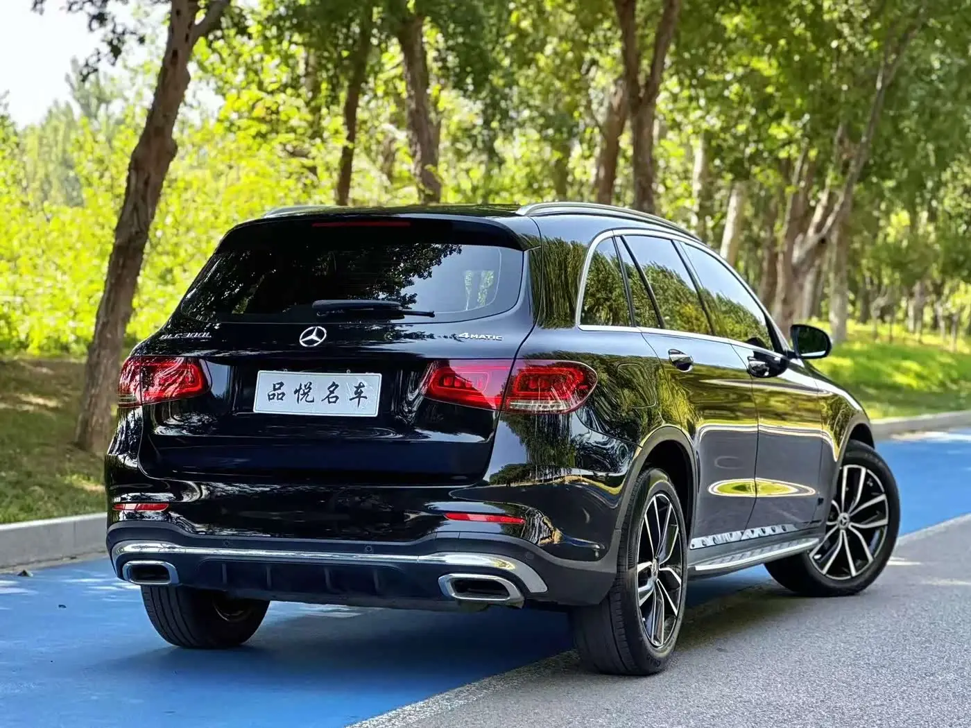 Mercedes-Benz GLC 2020 — Photo 8/10