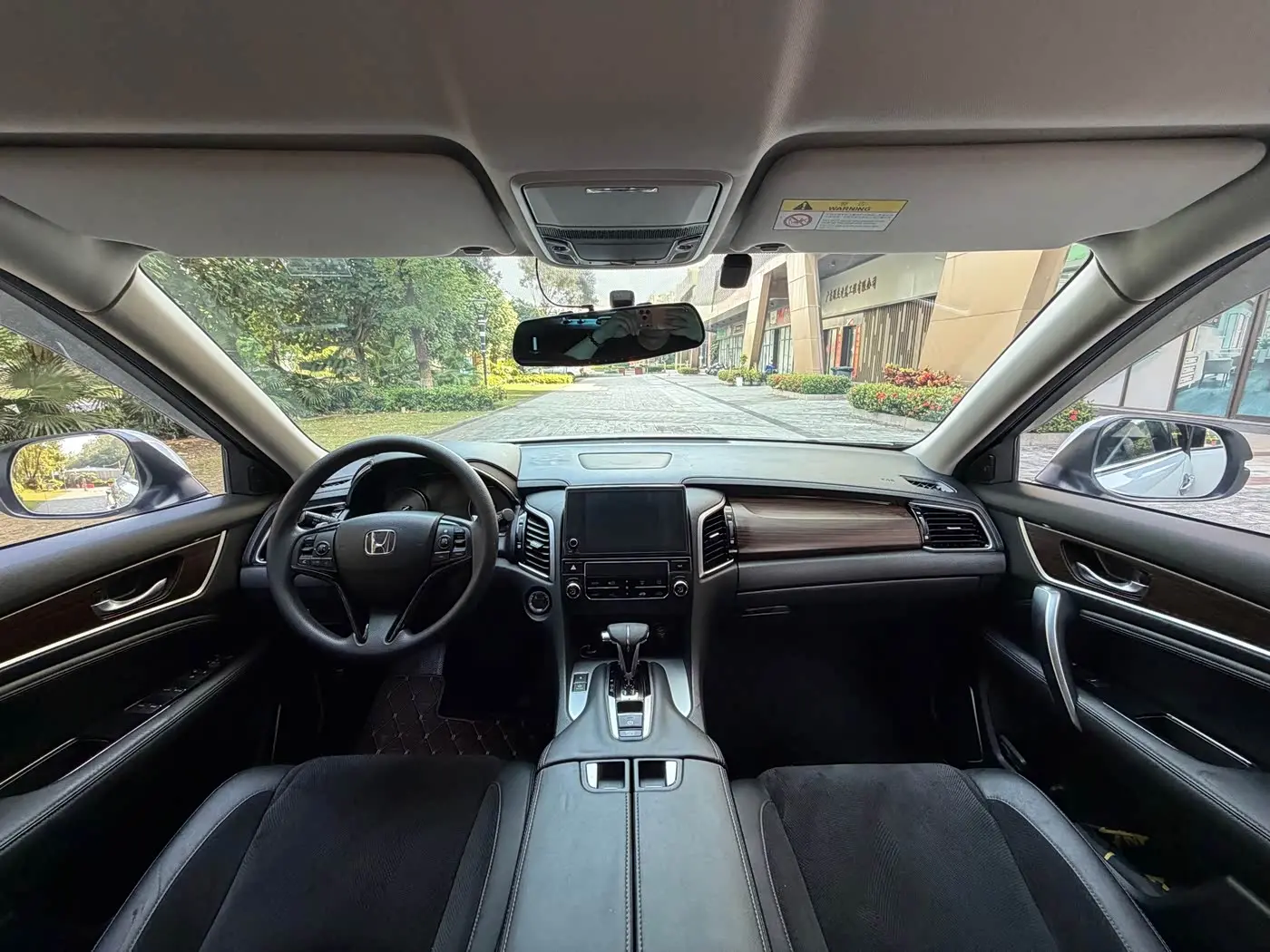 Honda Avancier 2017 — Photo 11/16