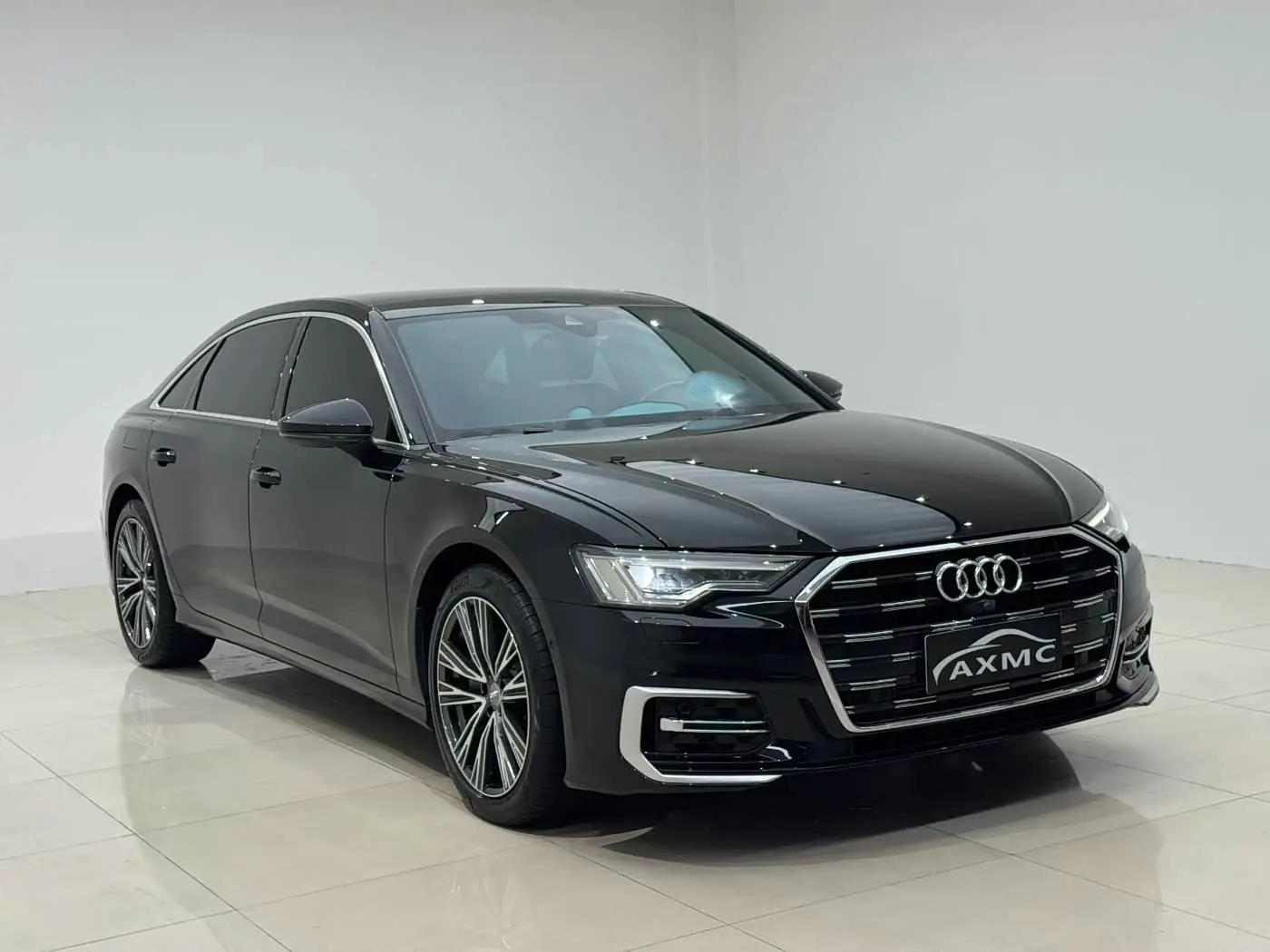 Audi A6L 2023 — Photo 3/10