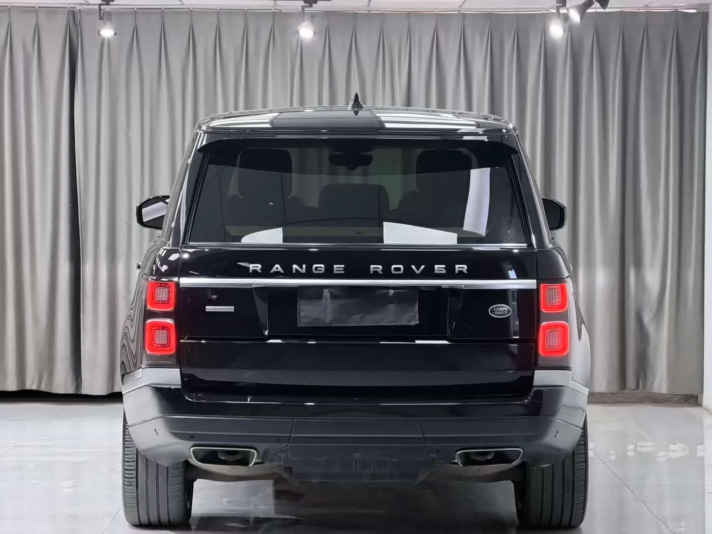Land Rover Range Rover 2019 — Photo 13/13