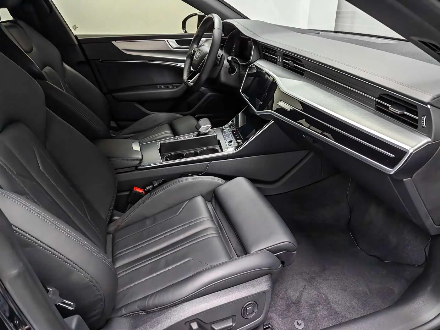 Audi A7 2023 — Şəkil 6/20