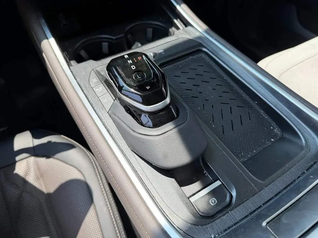 Ford Edge 2026 — Photo 9/14