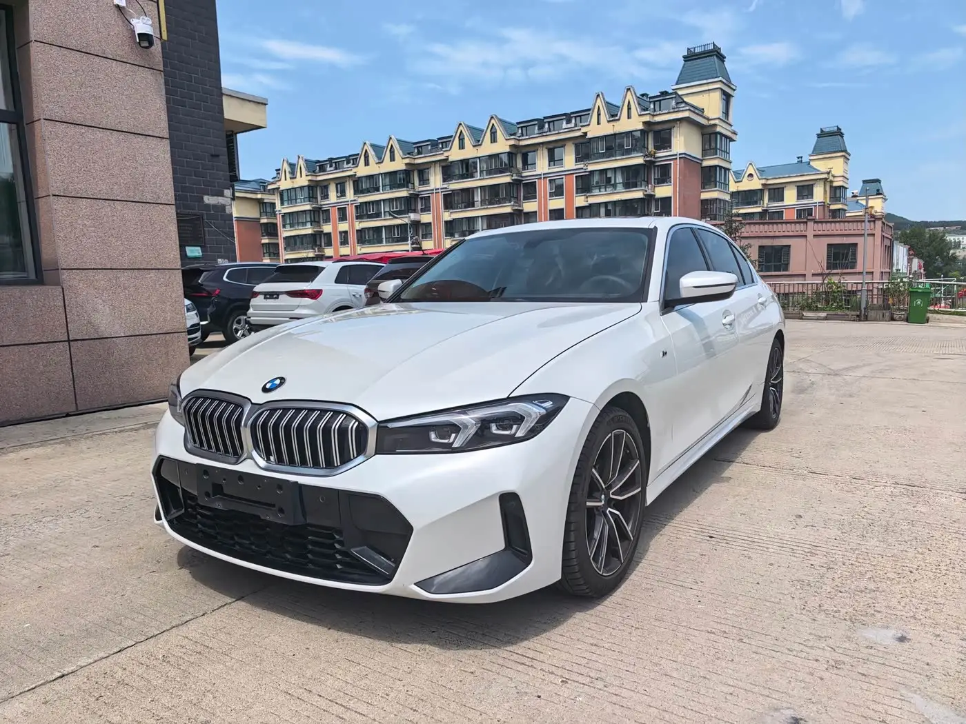 BMW 3 Series, 2023
