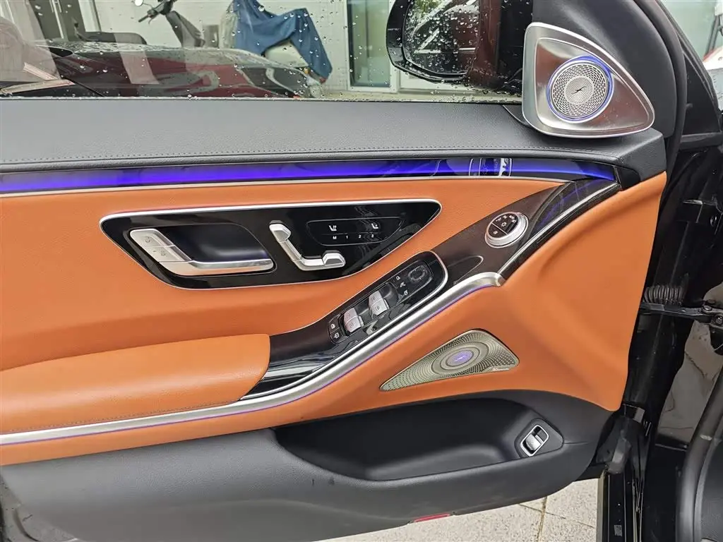 Mercedes-Benz S-Class 2022 — Photo 8/11