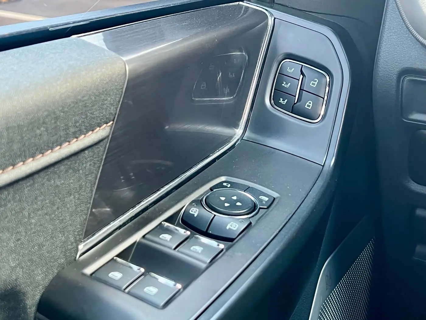Ford F-150 Raptor 2023 — Photo 13/20