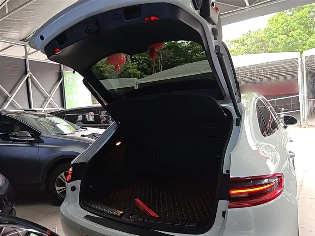 Porsche Macan 2016 — Şəkil 18/20