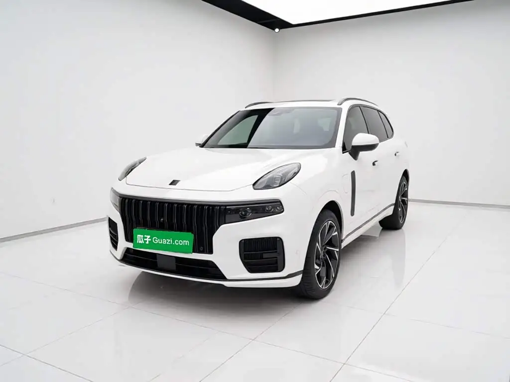 Lynk & Co 09 EM-P, 2022