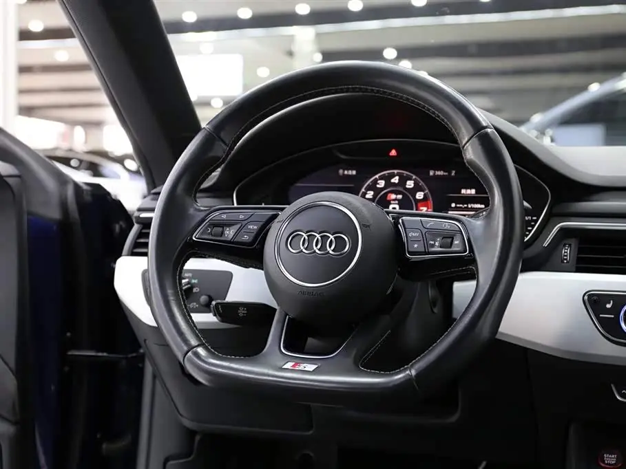 Audi S5 2019 — Фото 11/20