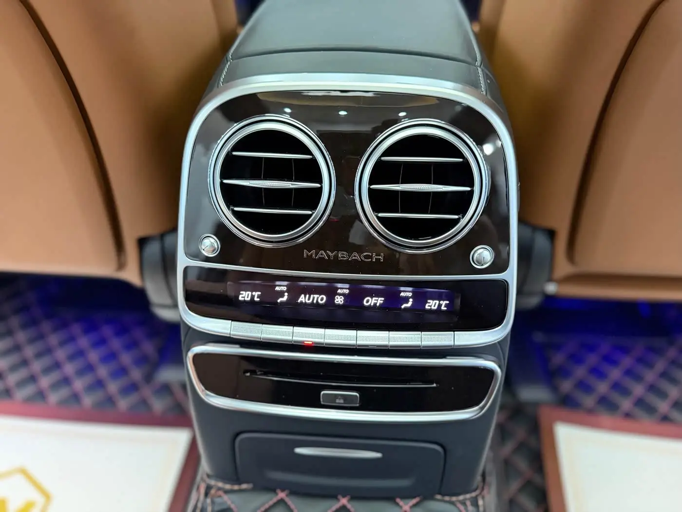 Mercedes-Benz Maybach S-Class 2020 — Фото 11/20