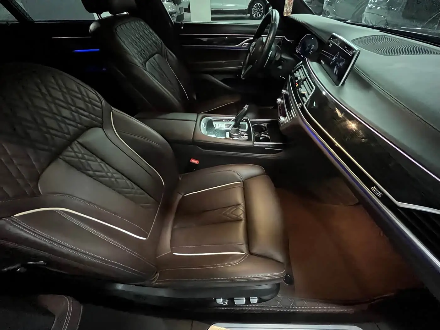 BMW 7 Series 2022 — Şəkil 6/20