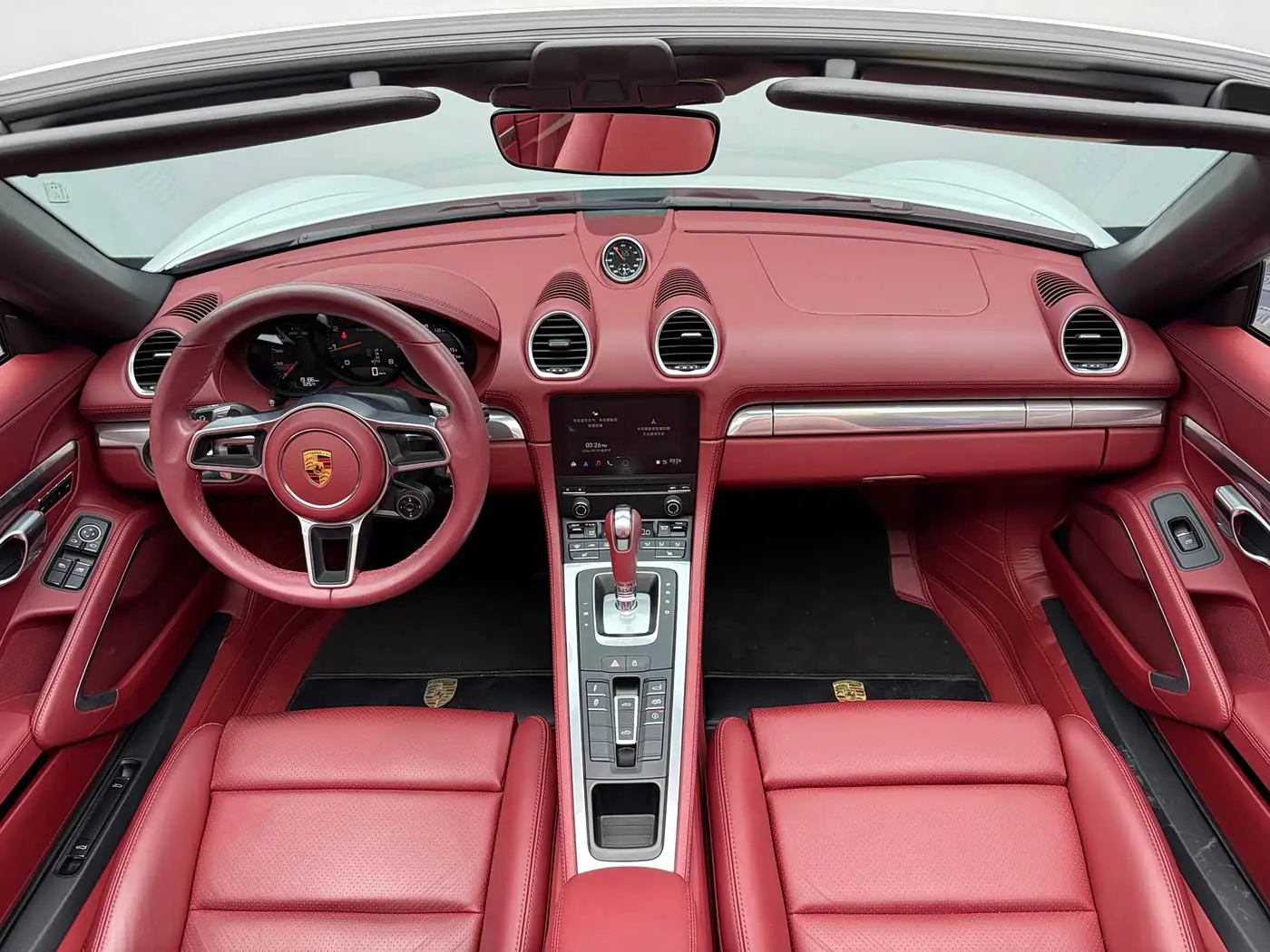 Porsche 718 2024 — Photo 11/16