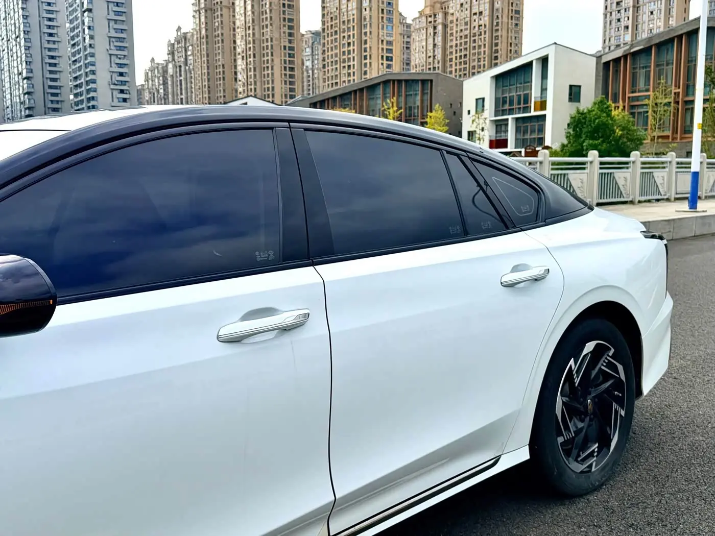 Hongqi H6 2023 — Фото 6/16