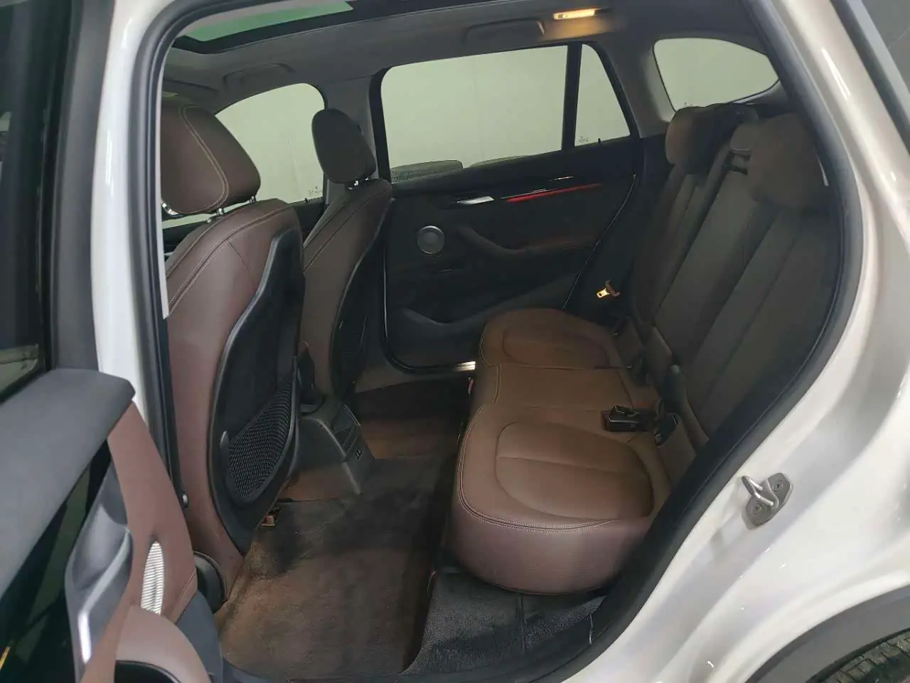 BMW X1 2022 — Photo 5/11