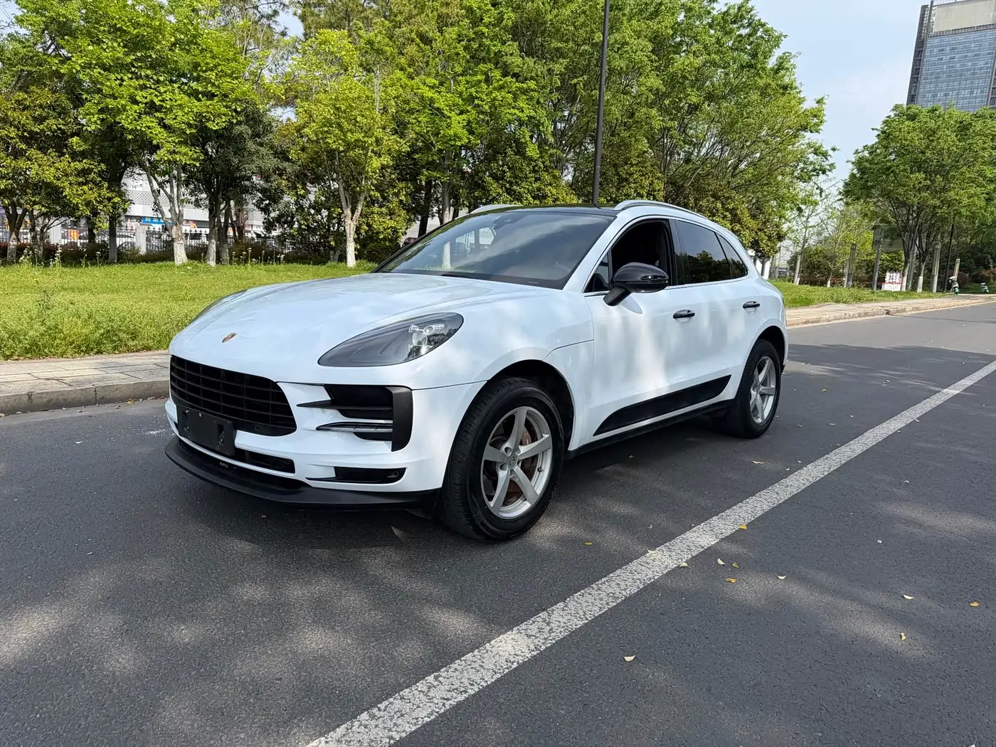 Porsche Macan 2019 — Şəkil 1/13