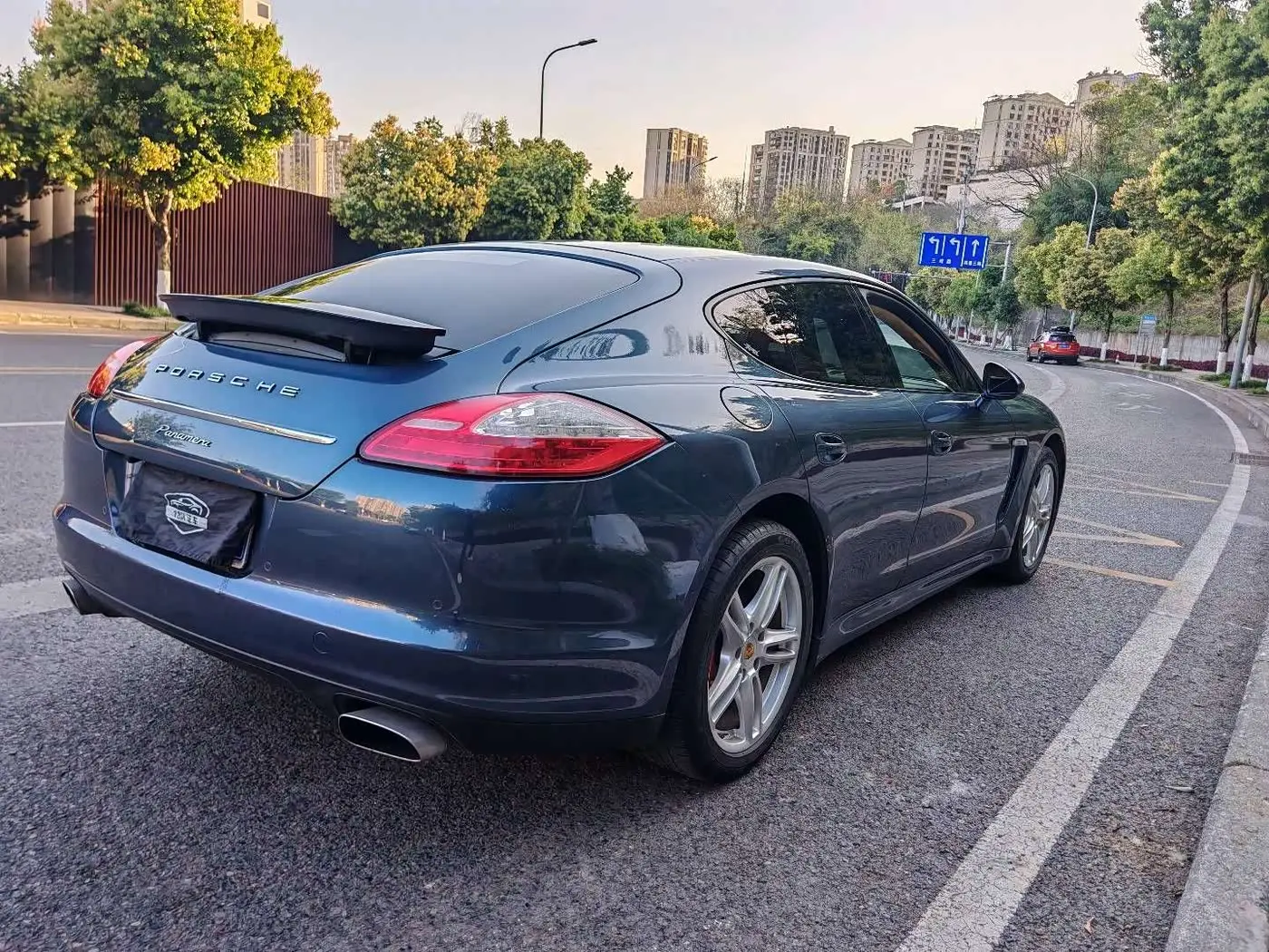 Porsche Panamera 2011 — Photo 4/9