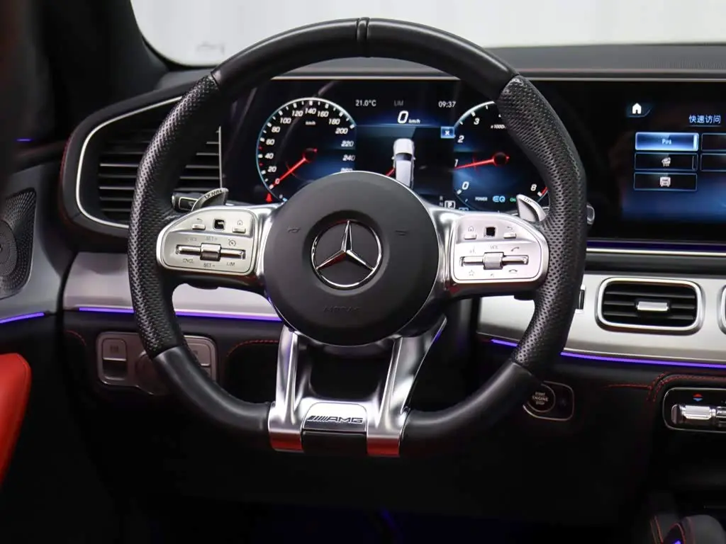 Mercedes-Benz GLE AMG 2021 — Photo 11/20
