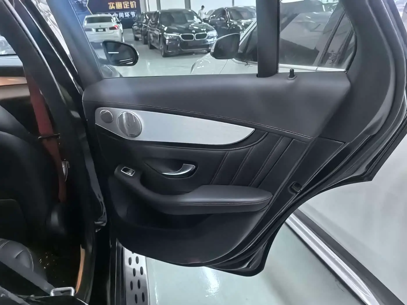 Mercedes-Benz GLC AMG 2021 — Photo 14/20