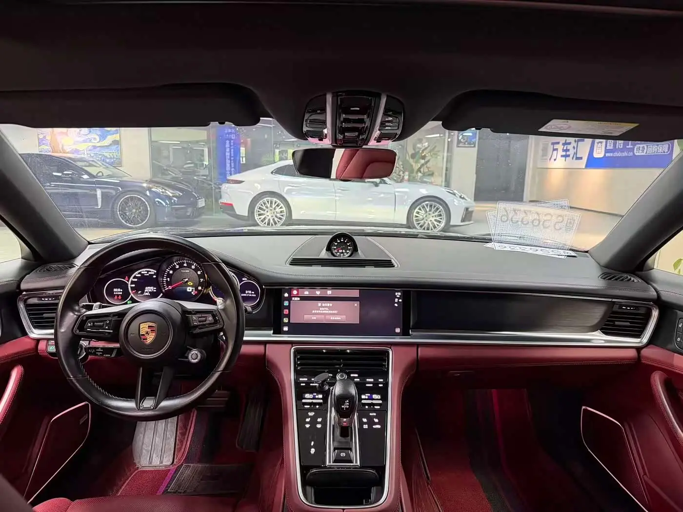 Porsche Panamera 2023 — Photo 6/11