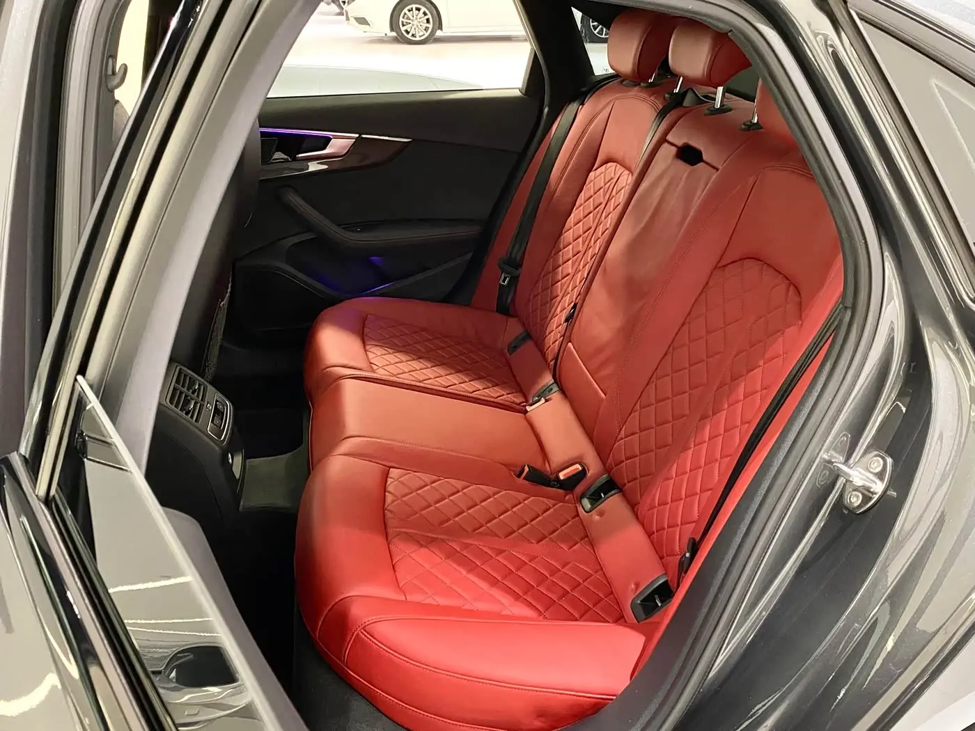 Audi S4 2022 — Photo 12/19