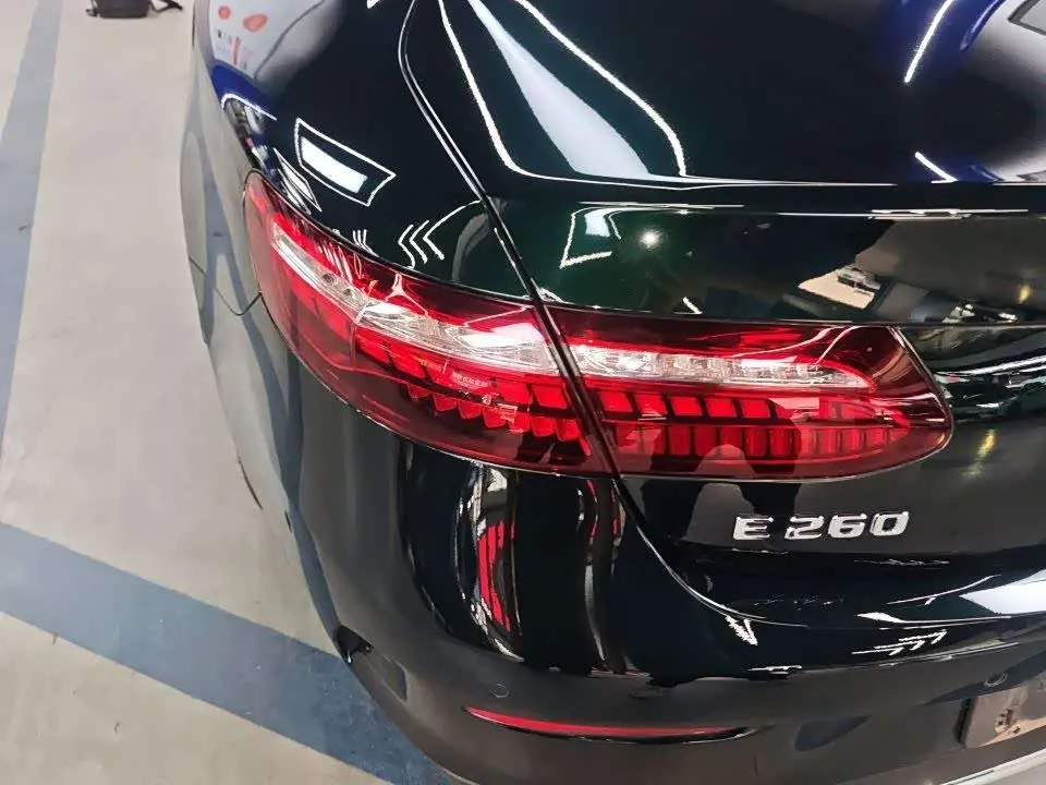 Mercedes-Benz E-Class 2023 — Şəkil 13/13