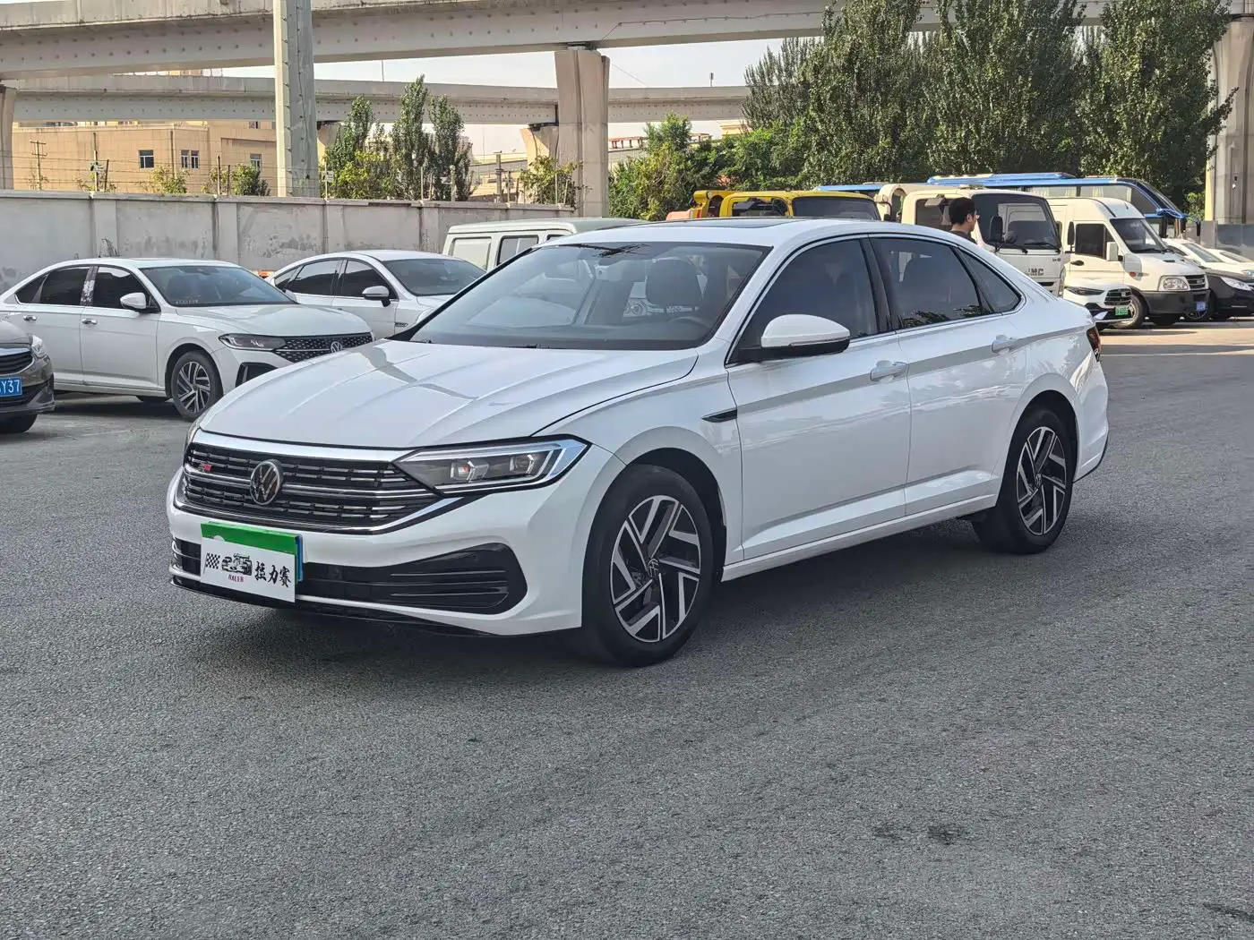 Volkswagen Sagitar, 2023