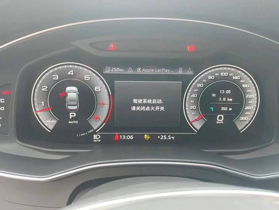 Audi A6L 2024 — Photo 14/16