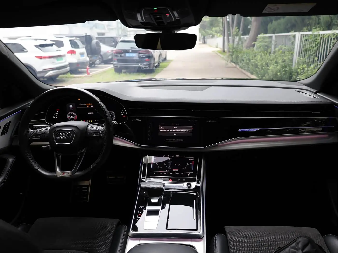 Audi Q8 2020 — ფოტო 15/18