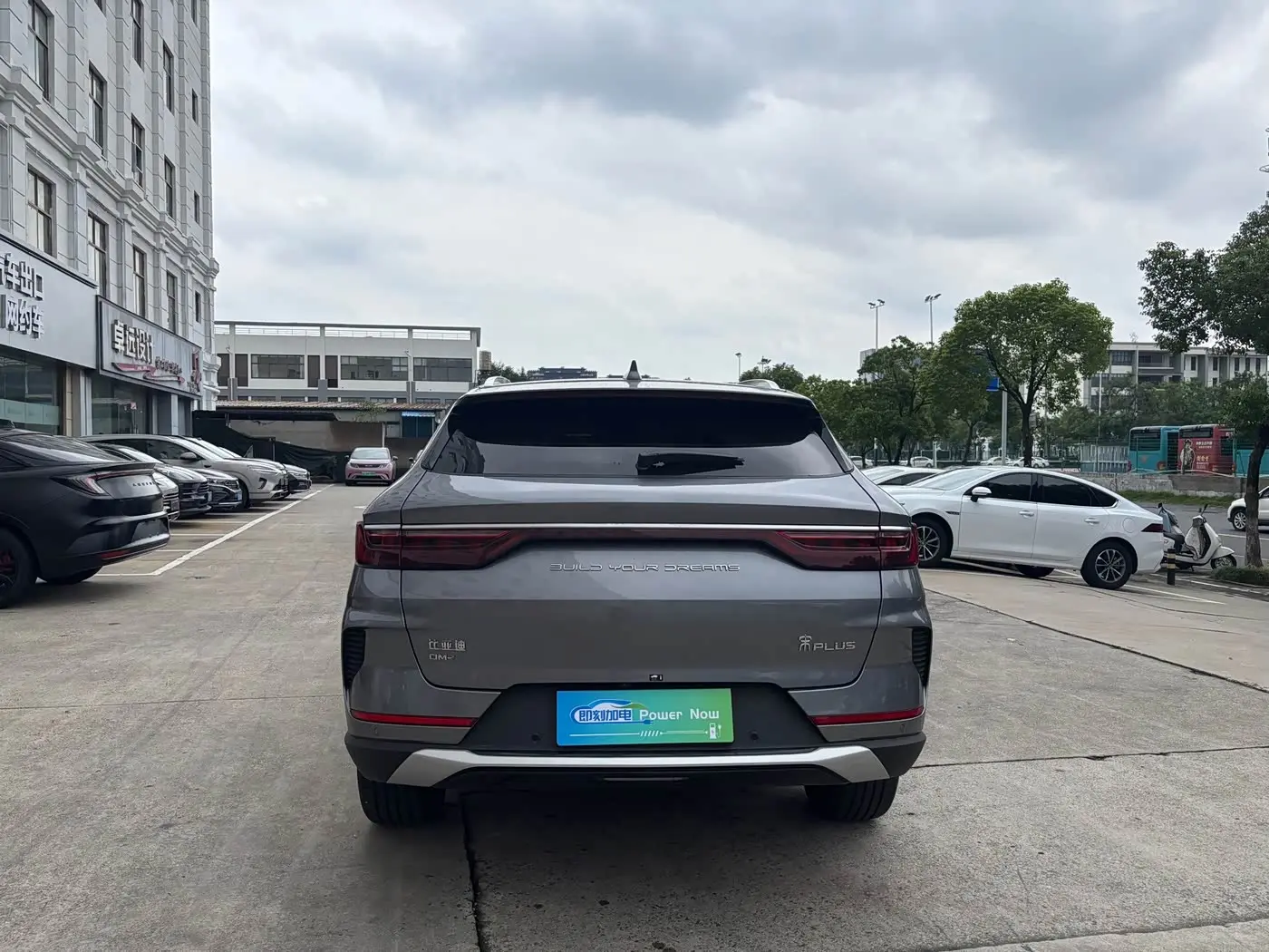 BYD Song PLUS PHEV 2022 — Photo 6/11