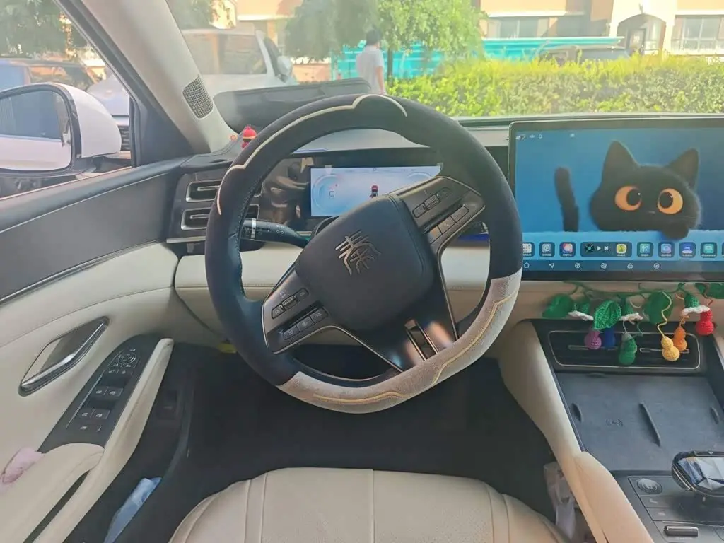 BYD Qin L 2024 — Photo 6/20