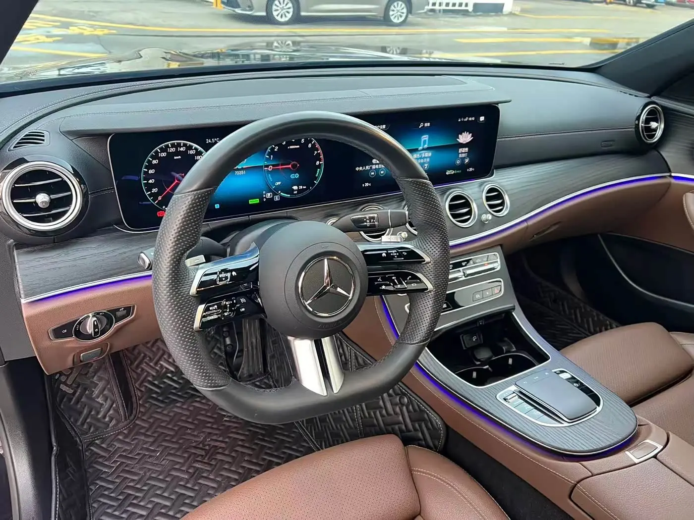 Mercedes-Benz E-Class New Energy 2022 — Photo 4/9