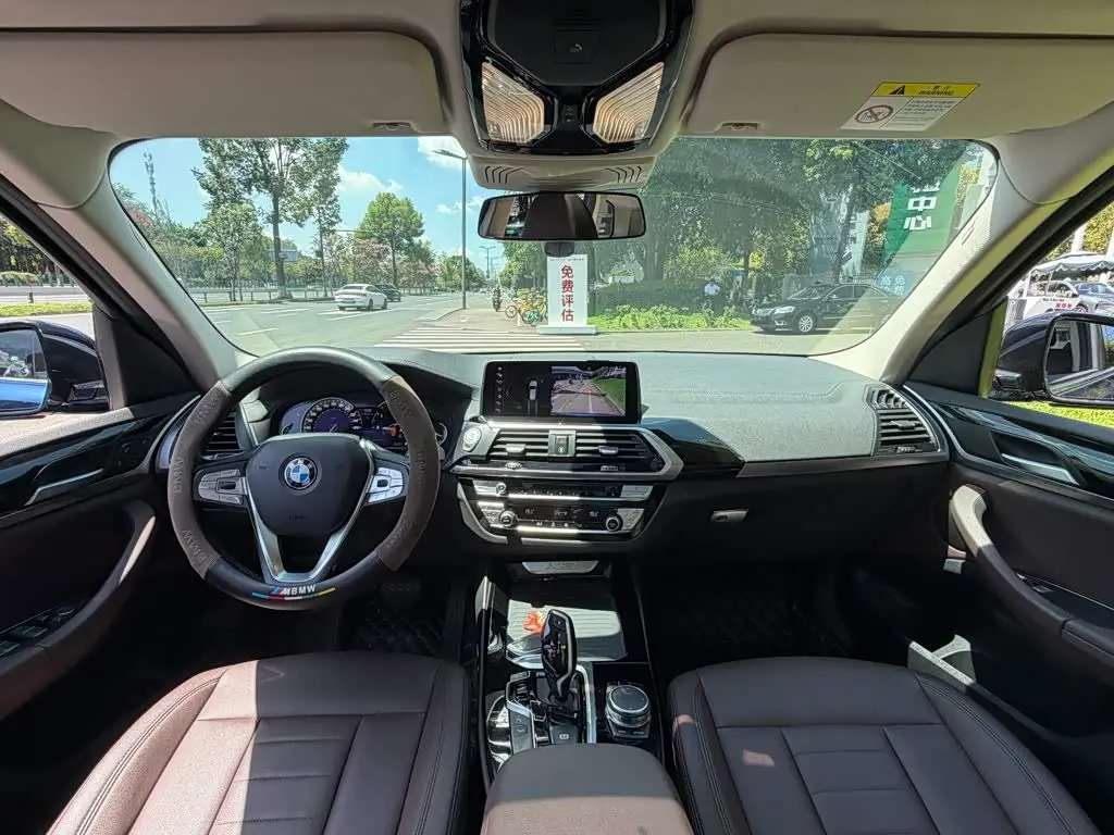 BMW X3 2019 — Photo 13/14