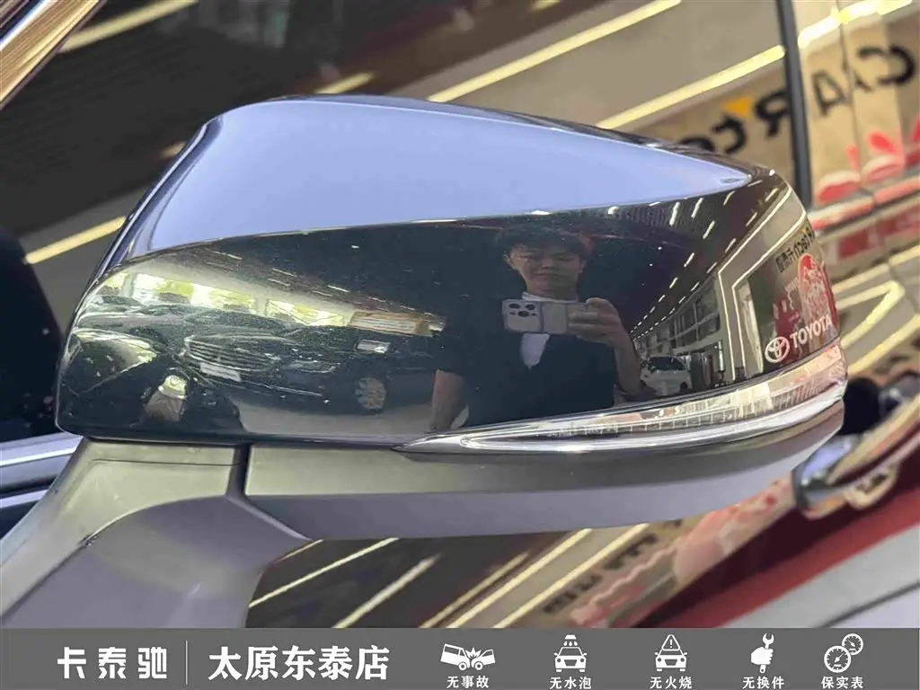 Toyota Highlander 2024 — ფოტო 9/20