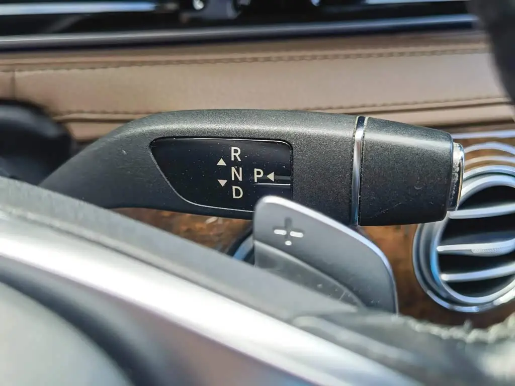 Mercedes-Benz S-Class 2015 — Photo 12/20